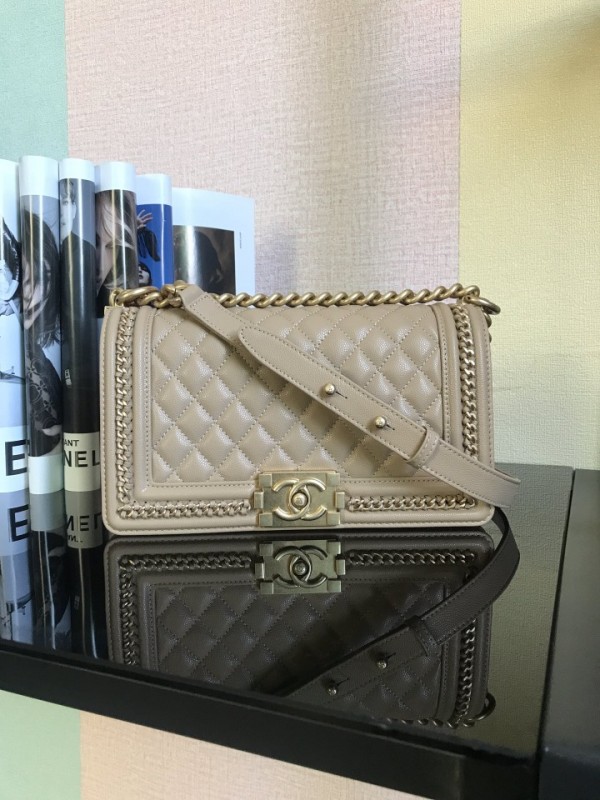 Chanel BOY Handbag 25cm - BOY021