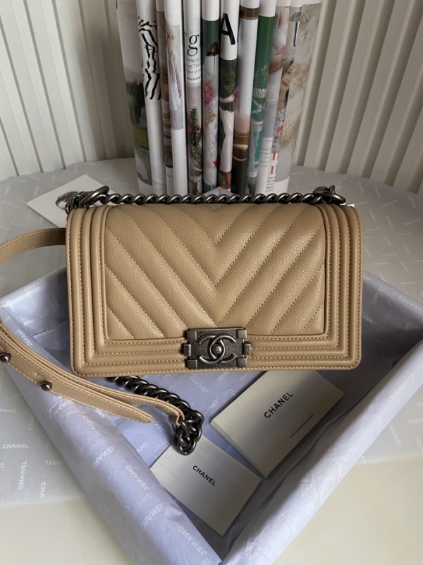 Chanel BOY Handbag 25cm - BOY050