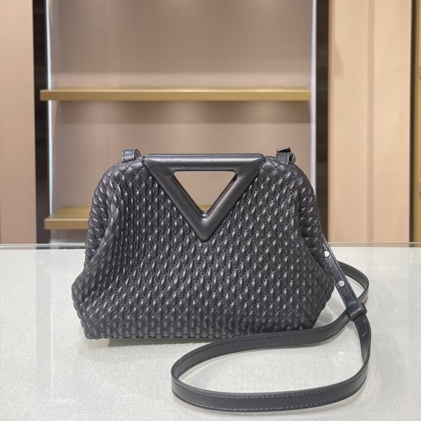 Bottega Veneta The Triangle Shoulder Bag  BV009