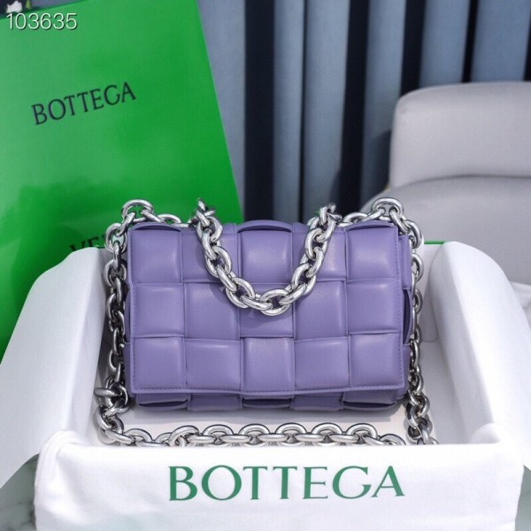 Bottega Veneta Cassette Bag BV137