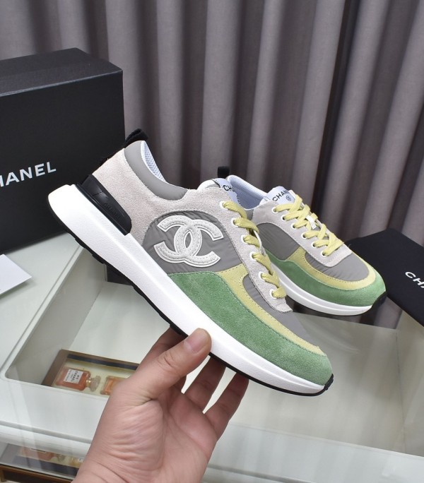 Chanel Low-top Sneaker CHN-021