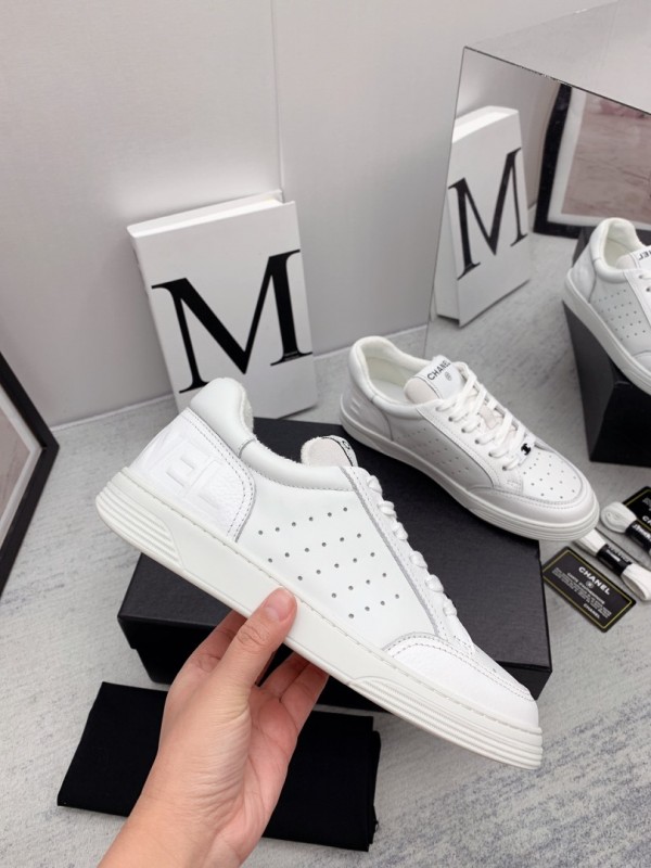 Chanel New Low-top Sneakers White White CHN-091