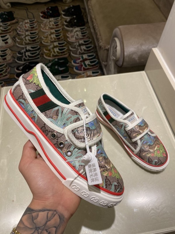 Gucci Tennis 1977 Sneaker GUCS-009