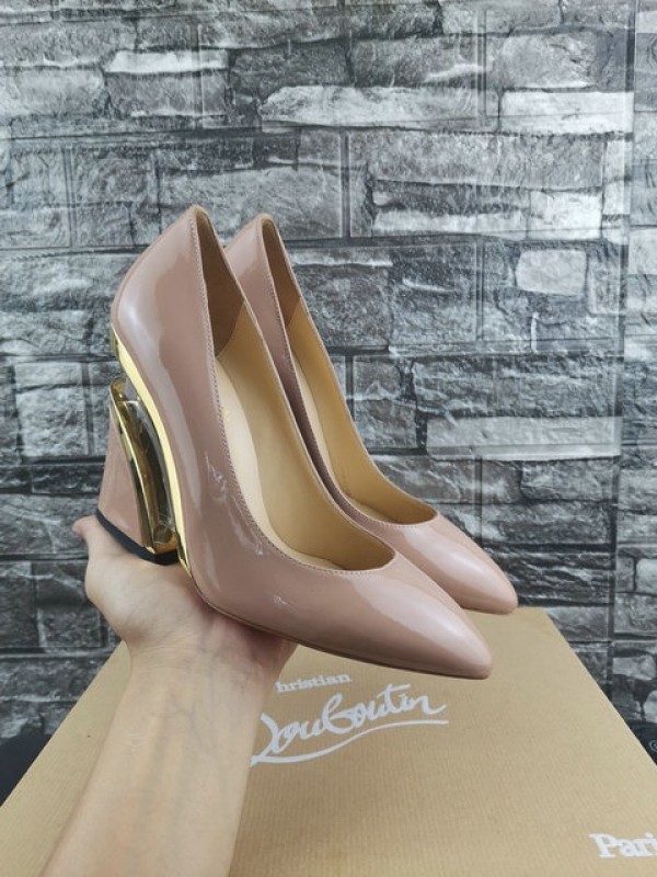 Christian Louboutin Nude Pump CL-H088