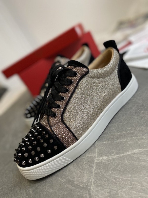 Christian Louboutin Low-Top Sneakers CL-LS01