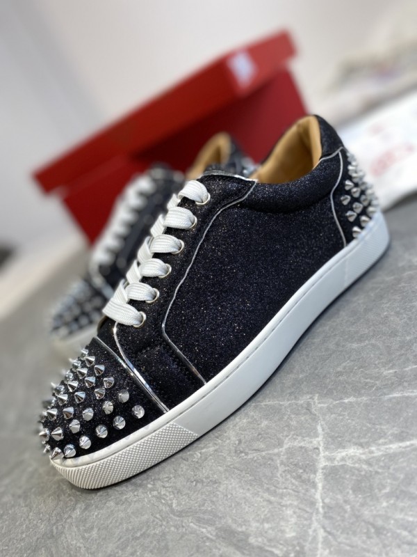 Christian Louboutin Low-Top Sneakers CL-LS01