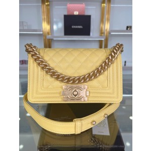Chanel BOY Handbag 20cm - BOY120