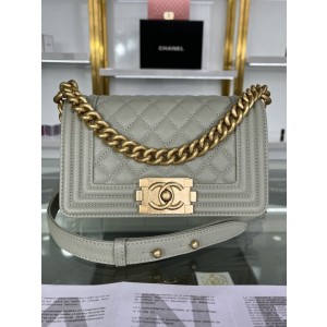 Chanel BOY Handbag 20cm - BOY138