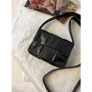 Bottega Veneta Cassette Mini Bag BV034