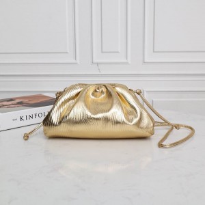 Bottega Venete Pouch Bag BV141