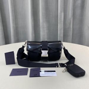 Prada Shoulder Bag Black PR019