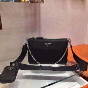 Prada Black Leather Shoulder Bag PR113