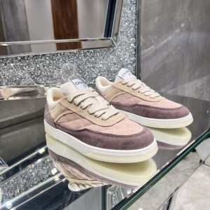 Chanel 2022 Spring Low-top Sneakers Brown CHN-178