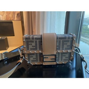 Fendi Baguette Trunk Bag FD-075